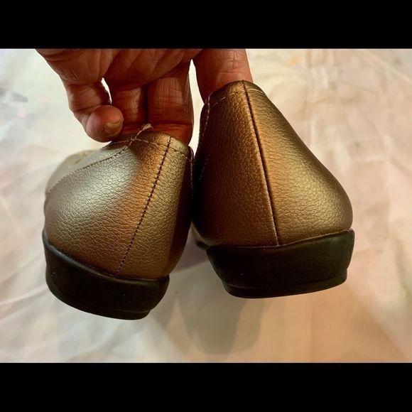 *SALE* NWOT Dr Scholl’s Comfort Slip on Sz 6 - Picture 8 of 9